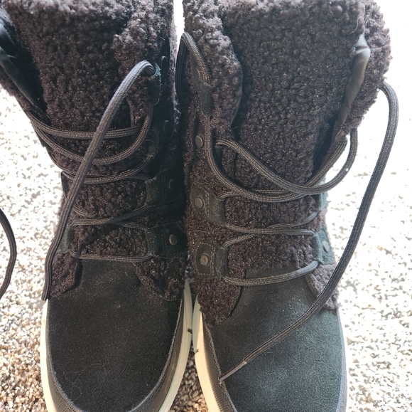 Sorel Women's Size 8.5 Winter Boot - Picture 8 of 8